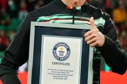 穆古鲁扎在SKT比赛中刷新纪录，领先优势明显引发热议！