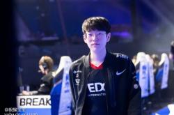 Scout连续二十场比赛得分超过关键助攻，巴塞罗那挑战极限！的简单介绍